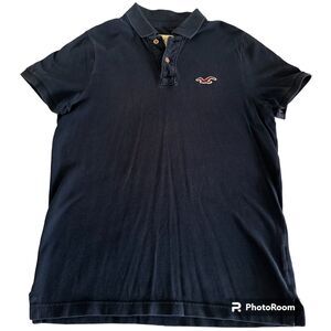 Hollister Men Polo Style T-shirt.